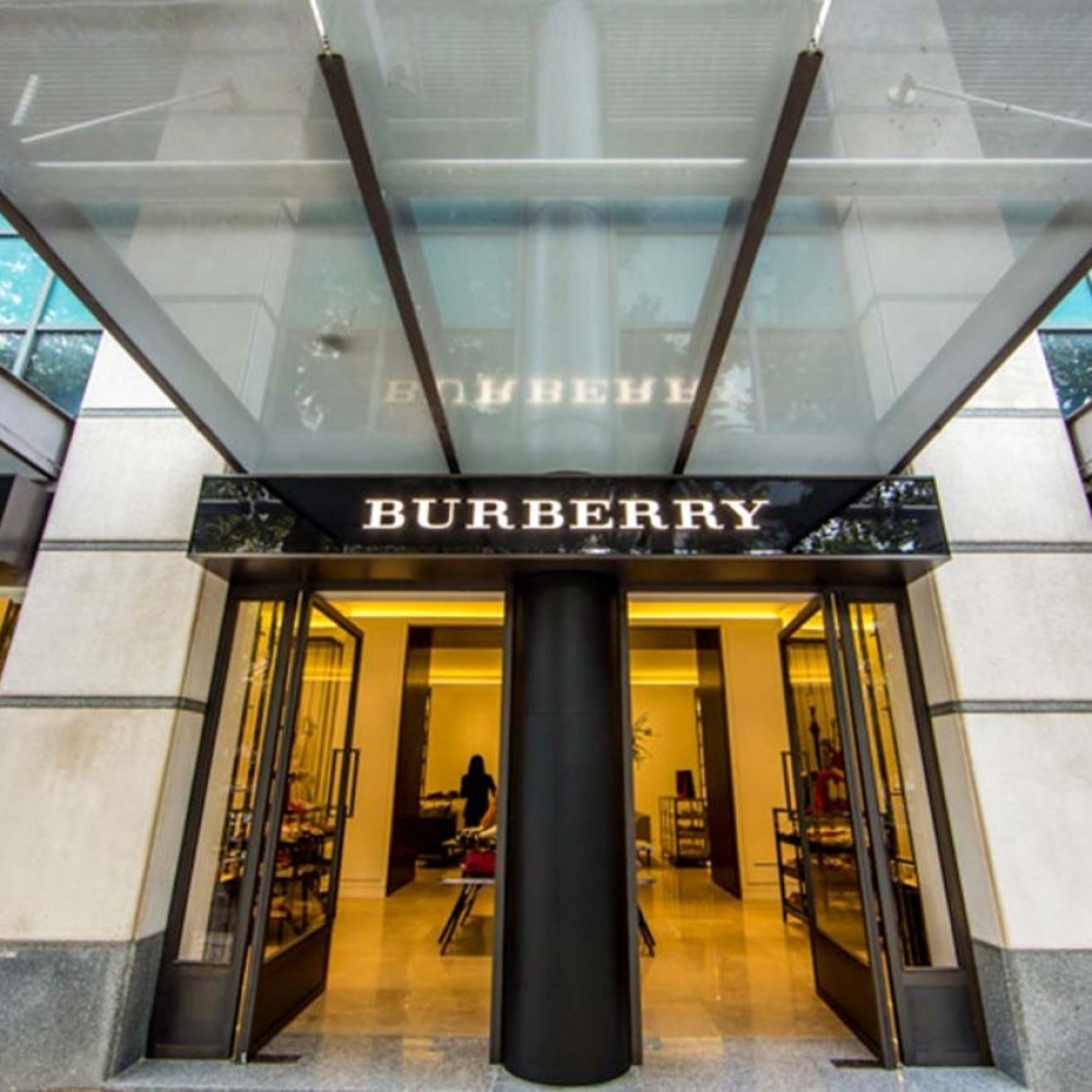 thumbnail-burberry-avenida