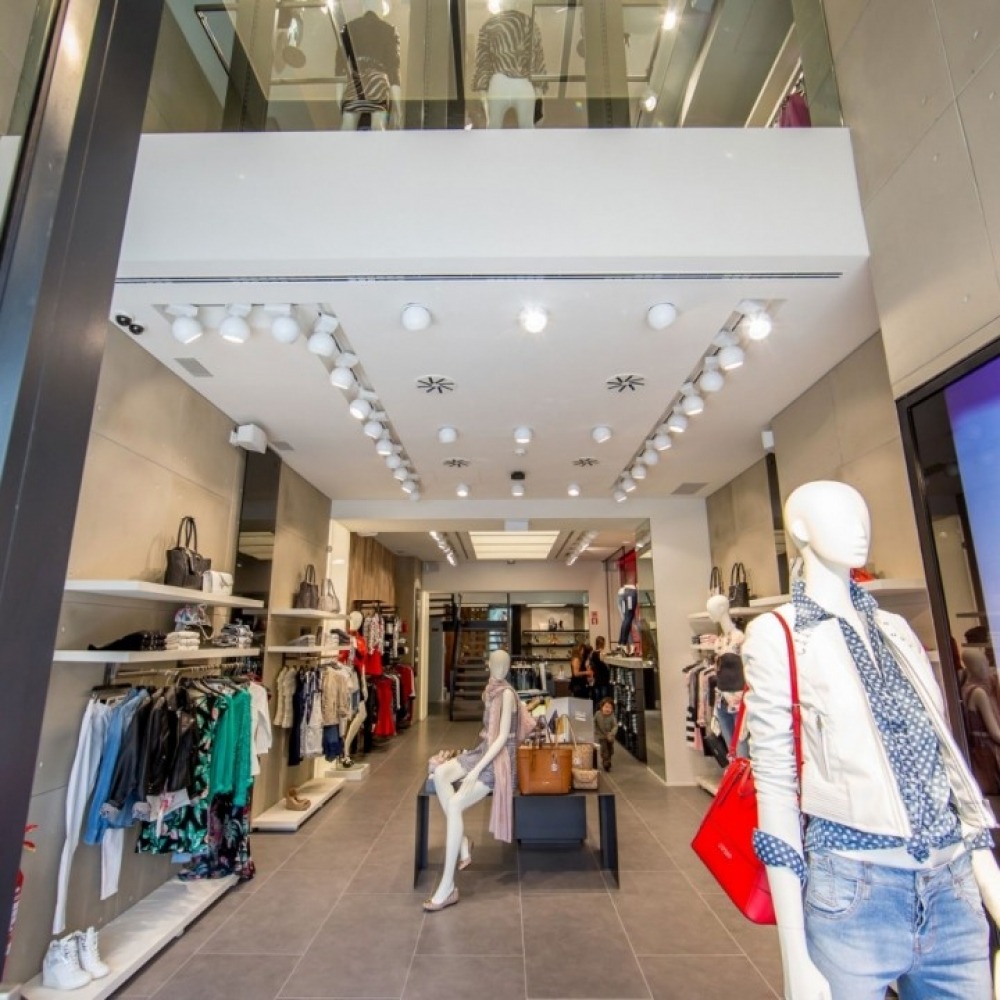 Guess Avenida